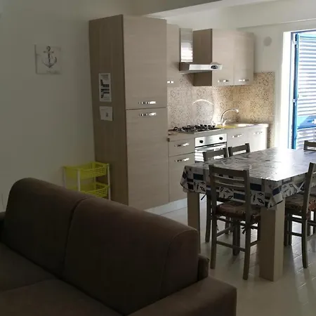 White & Blue Appartement *